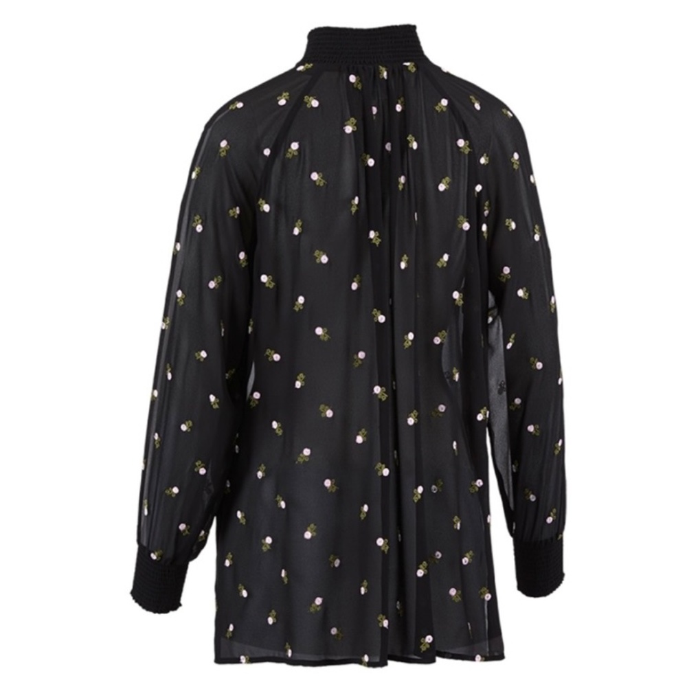 ✨NWOT✨ CAbi Embroidered Blouse - Sz S - Picture 4 of 9